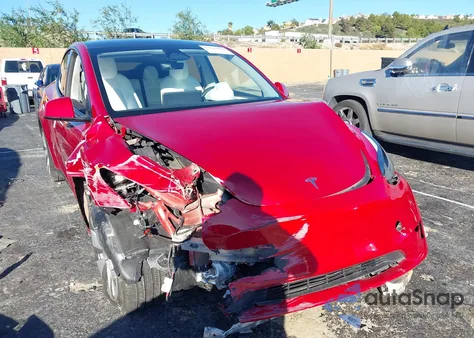 2023 Tesla Model Y Awd/Long Range Dual Motor All-Wheel Drive из США, поврежденный, VIN 7SAYGDEE3PA197638